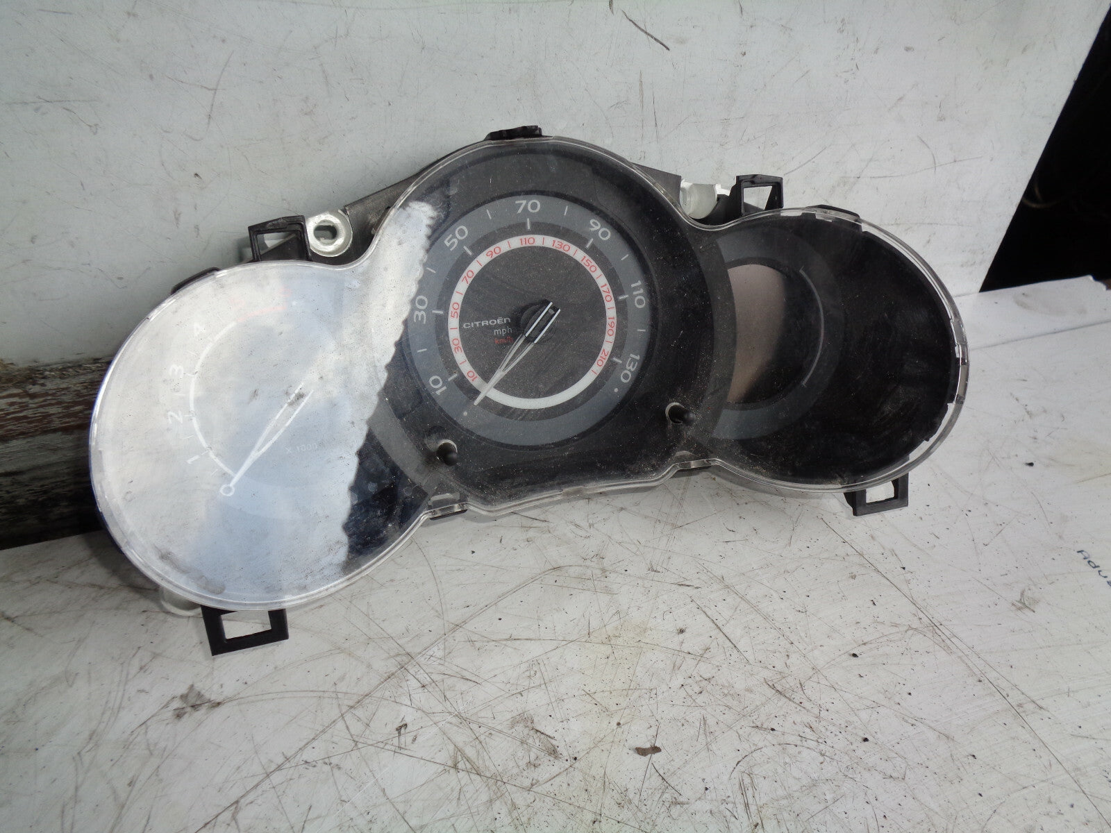 CITROEN C3 MK2 2010 1.6 DIESEL MANUAL SPEEDOMETER SPEEDO CLOCK 96665884XT