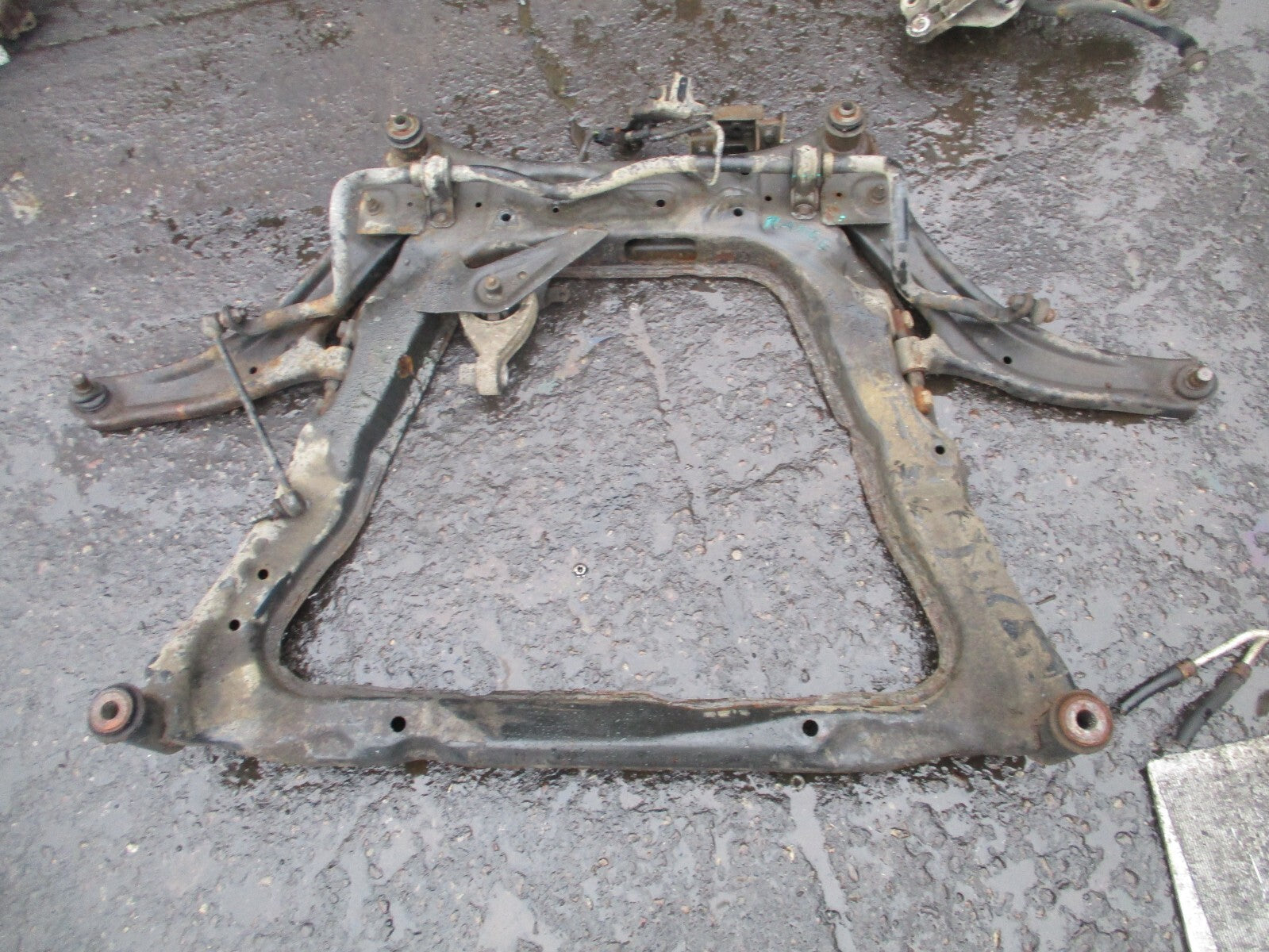 2003 RANGE ROVER L322 VOGUE 3.0 DIESEL FRONT SUB FRAME AXLE
