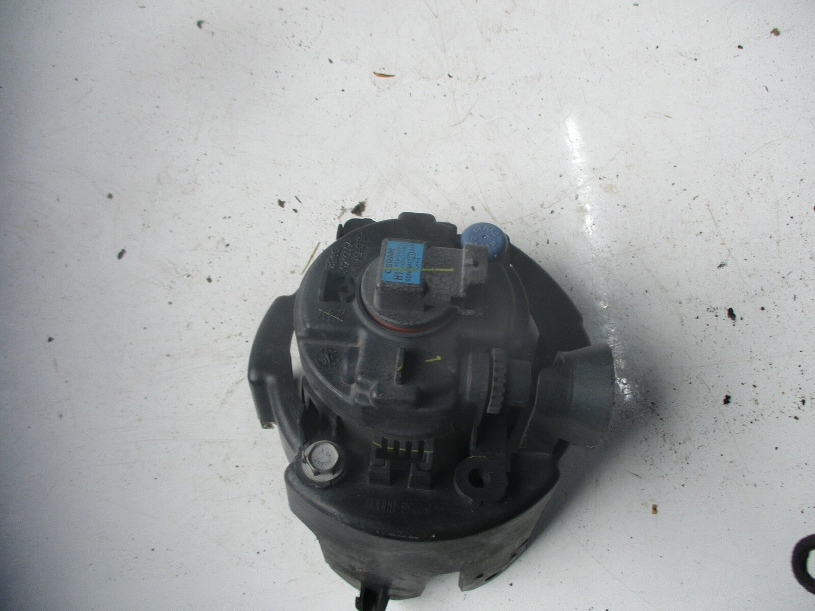 FORD FOCUS MK2 HATCHBACK FRONT BUMPER FOG LIGHT 89210094
