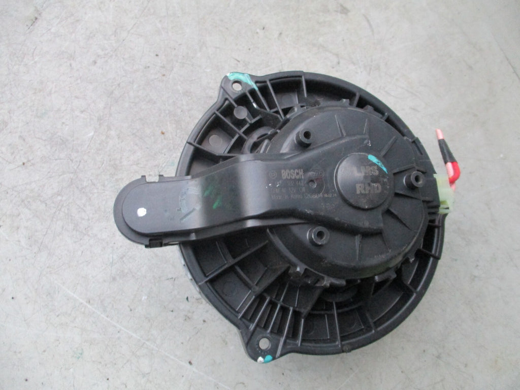 2015 HYUNDAI I40 HEATER BLOWER MOTOR F00S3B2442
