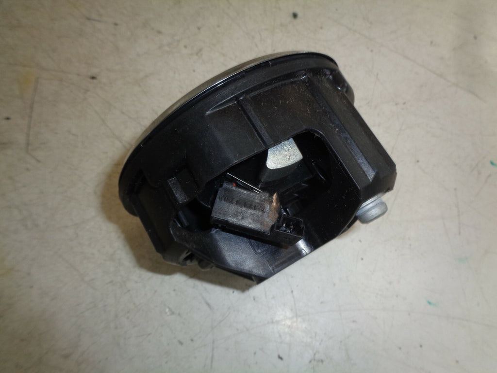 BMW 1 SERIES F20 2019 LCI REAR TAILGATE RELEASE HANDLE BADGE 7270728