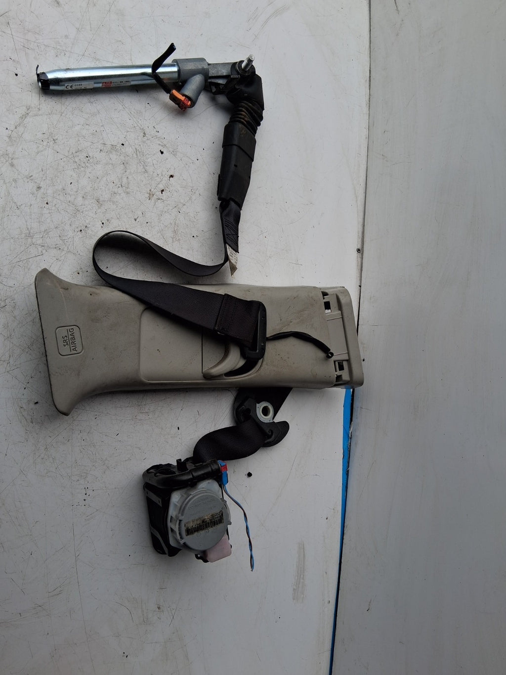 NISSAN QASHQAI MK2 2014 OSF OFF DRIVER RIGHT FULL FRONT SEAT BELT 0589P1000220