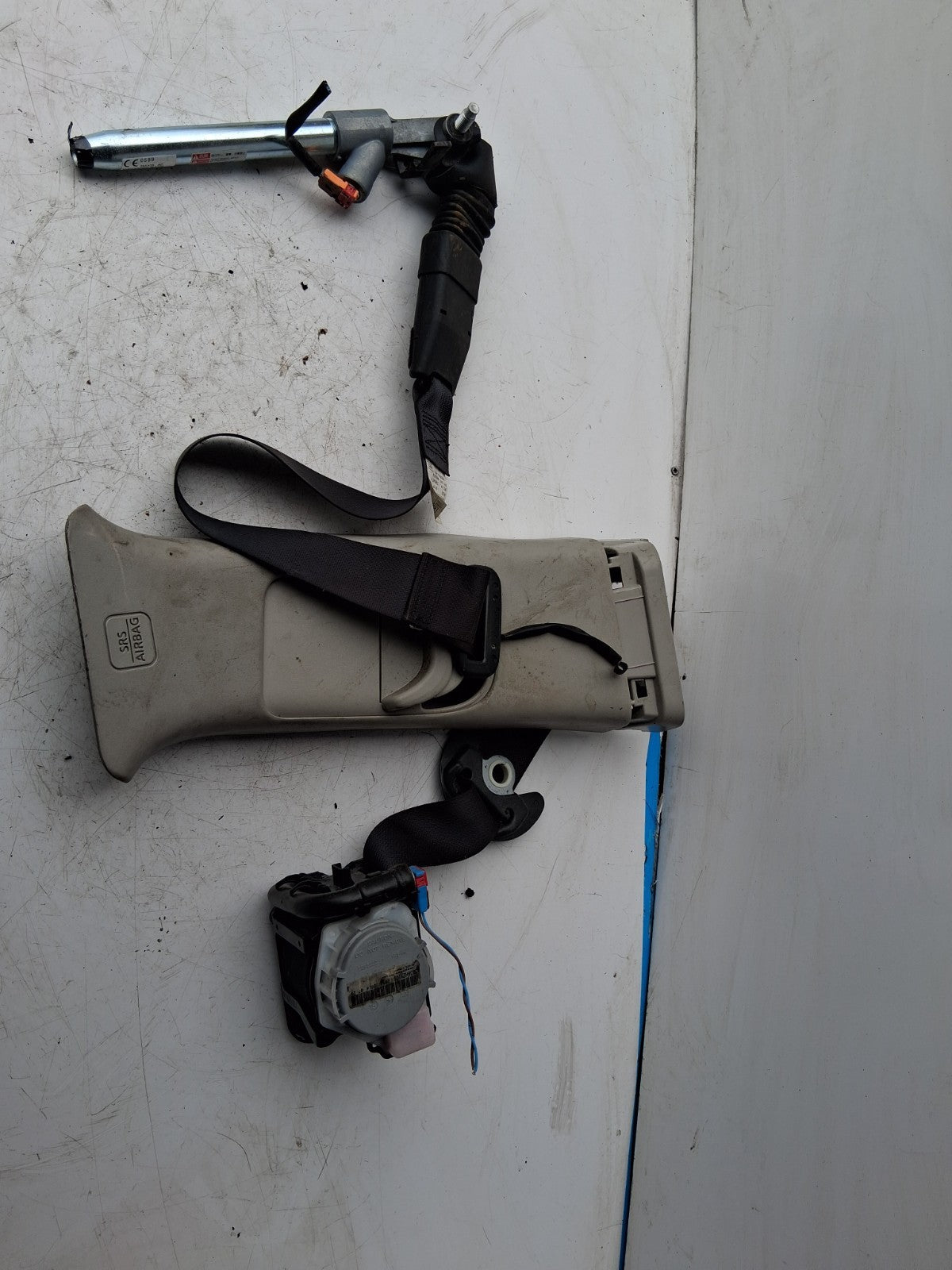 NISSAN QASHQAI MK2 2014 OSF OFF DRIVER RIGHT FULL FRONT SEAT BELT 0589P1000220