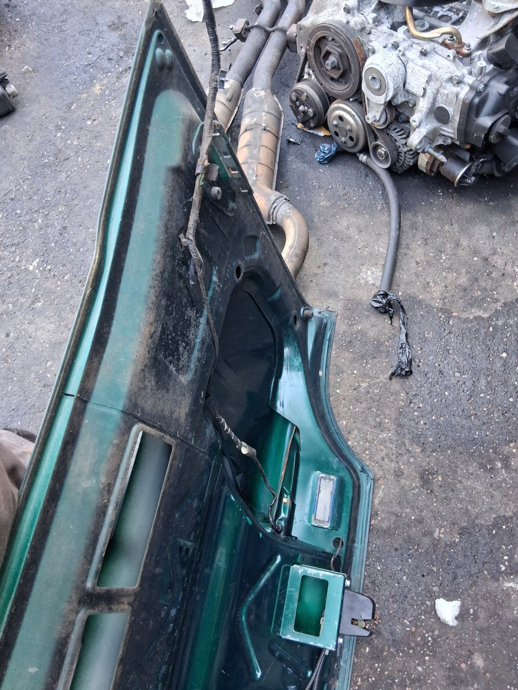 MG MGF 1996 MK1 REAR COMPLETE TAILGATE BOOTLID GREEN