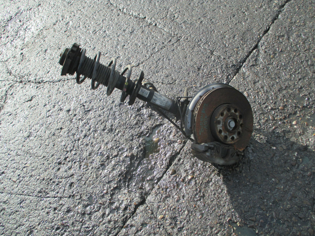 VW VOLKSWAGEN TOURAN 2012 1.6 DIESEL PASSENGER FRONT SHOCK SPRING HUB CALIPER
