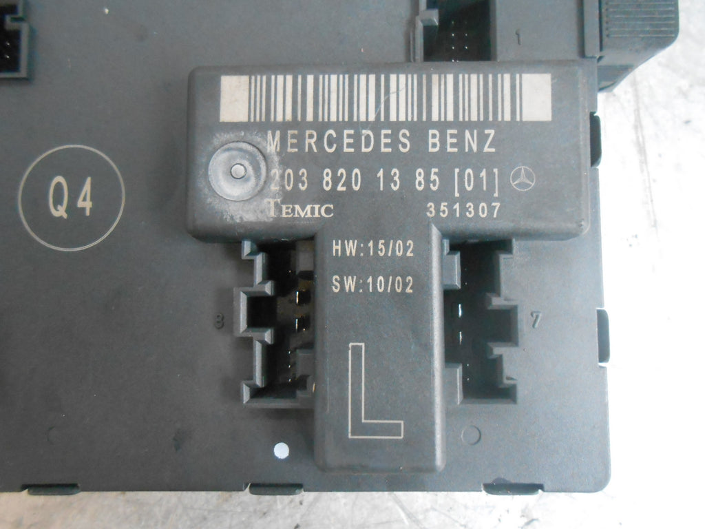 MERCEDES C CLASS W203 2003 NSF PASSENGER FRONT DOOR CONTROL MODULE 2038201385