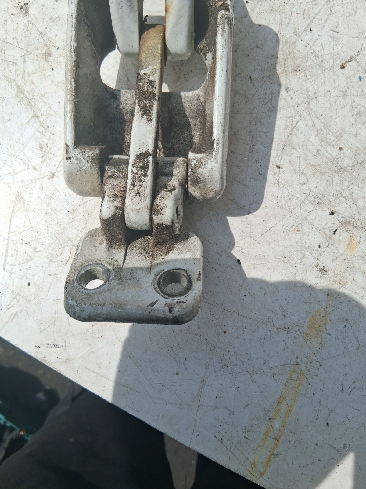 2020 MERCEDES BENZ SPRINTER W907 REAR UPPER RIGHT DRIVER DOOR HINGE A9107406400