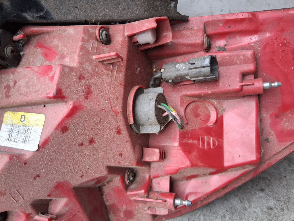 KIA SPORTAGE MK3 2012 OSR DRIVER SIDE REAR RIGHT TAIL LIGHT