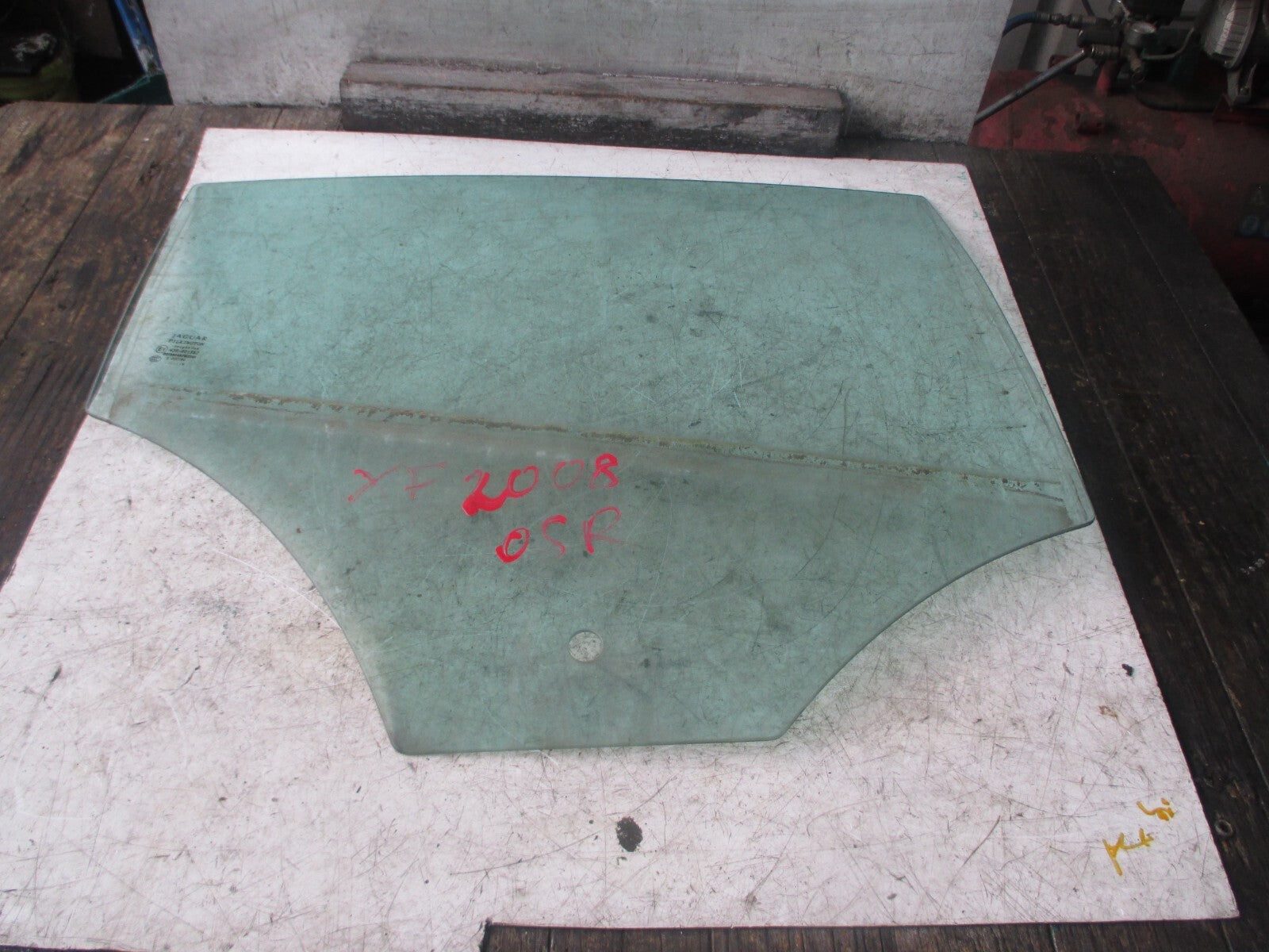 JAGUAR XF 2008 5 DOOR OSR DRIVER SIDE REAR DOOR WINDOW GLASS
