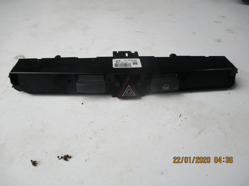 VAUXHALL ASTRA H MK5 2008 HAZARD LIGHT SWITCH DOOR LOCK BUTTON PANEL 13100105