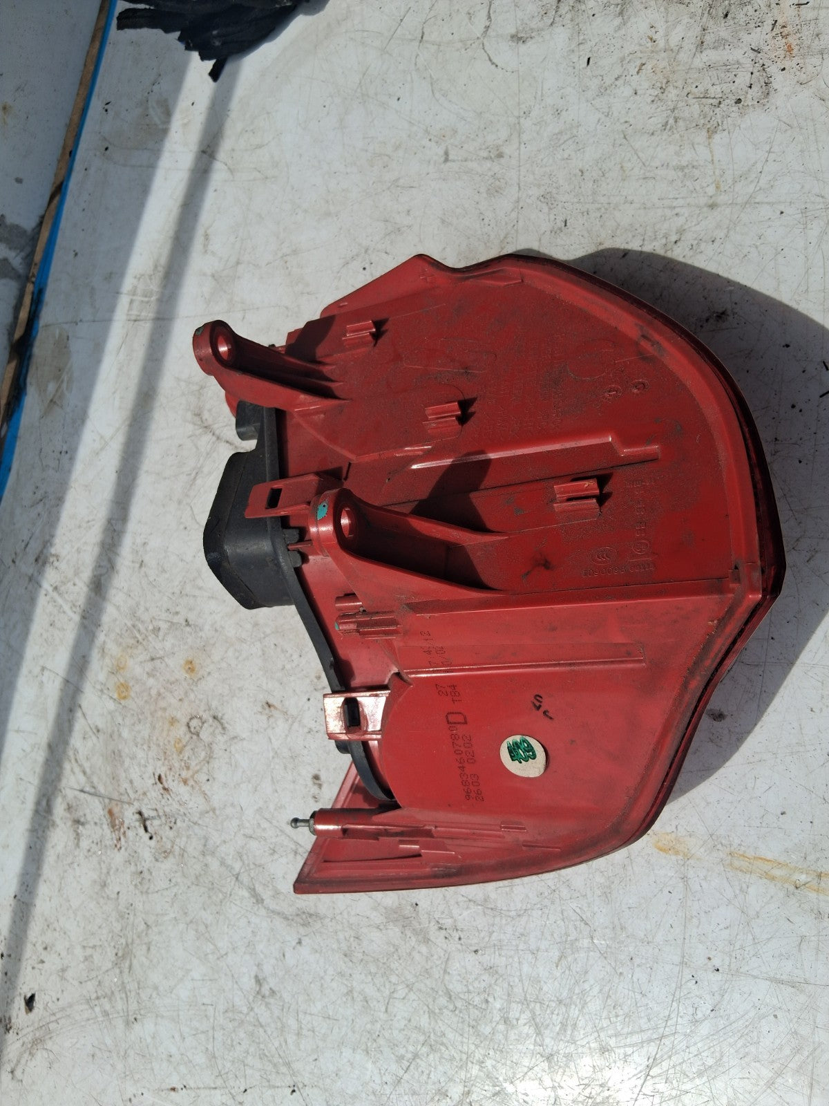 2012 PEUGEOT 3008 OSR DRIVER SIDE REAR OUTER TAIL LIGHT LAMP