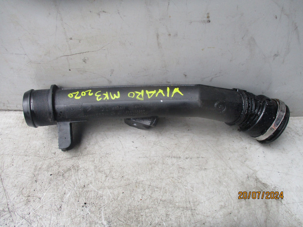 2020 VAUXHALL VIVARO MK3 1.5 DIESEL AIR INTAKE PIPE 9810958380