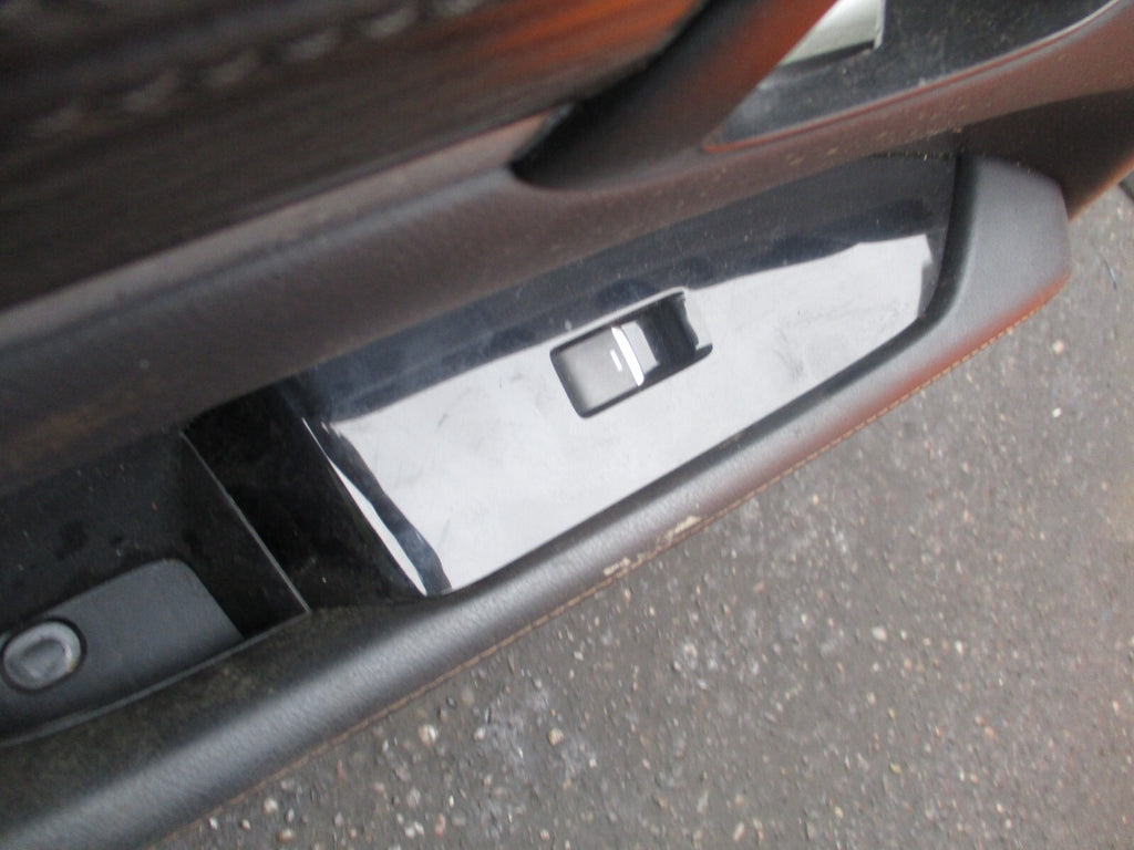 MAZDA CX5 MK2 2021 NSF PASSENGER SIDE FRONT DOOR CARD PANEL