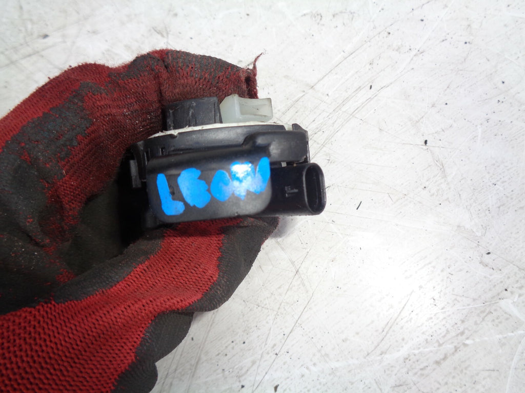 SEAT LEON MK3 2018 NSF PASSENGER SIDE FRONT DOOR CRASH SENSOR 3Q0959354A