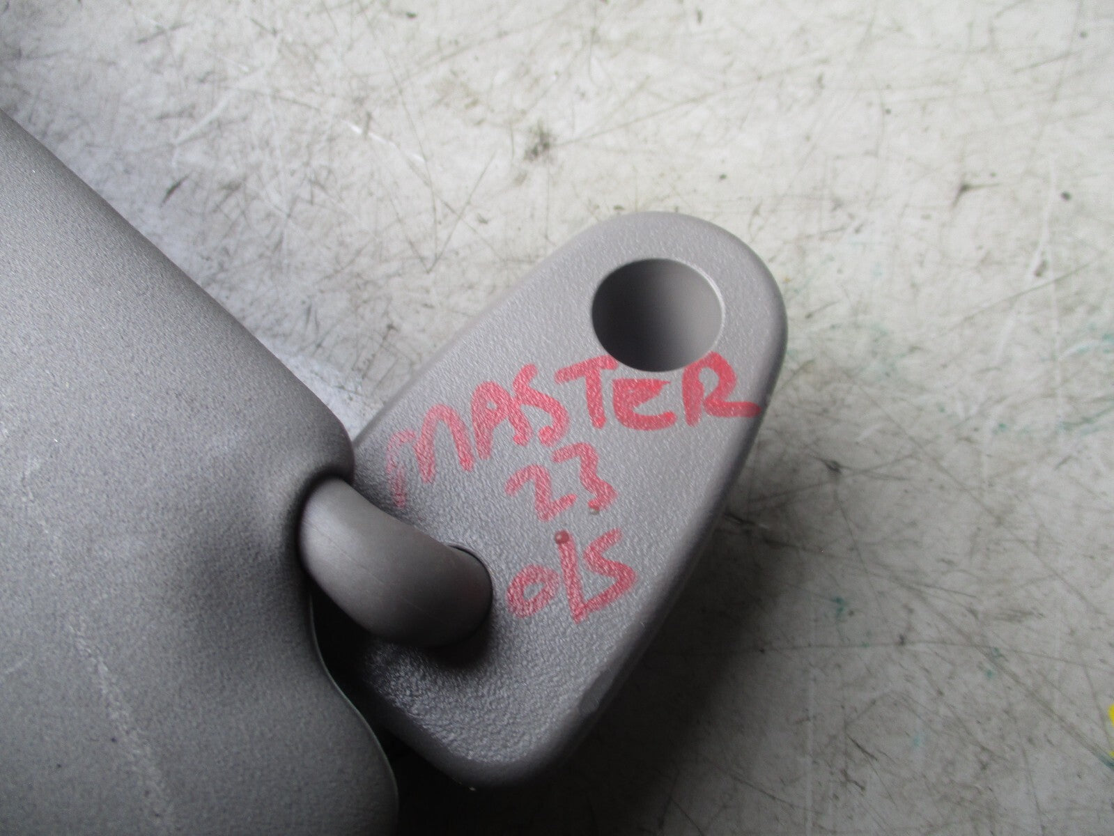 2023 RENAULT MASTER OS DRIVER SIDE SUN VISOR