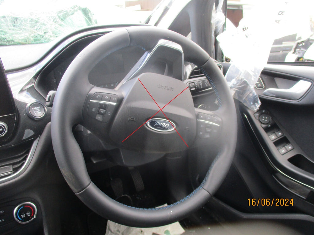 FORD FIESTA MK8 2023 3 SPOKE MULTIFUNCTION LEATHER STEERING WHEEL BLUE THREAD
