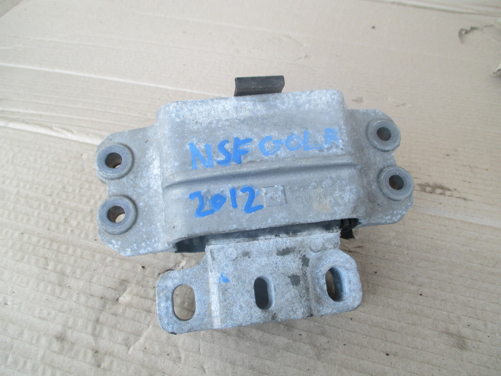 VW VOLKSWAGEN GOLF MK6 2012 NSF PASSENGER SIDE ENGINE GEARBOX MOUNT 1K0199555