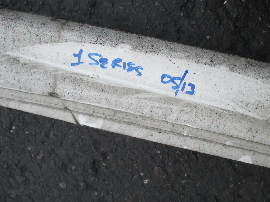 BMW 1 SERIES E88 2013 SPORT OS DRIVER SIDE SKIRT ALPINE WHITE 300