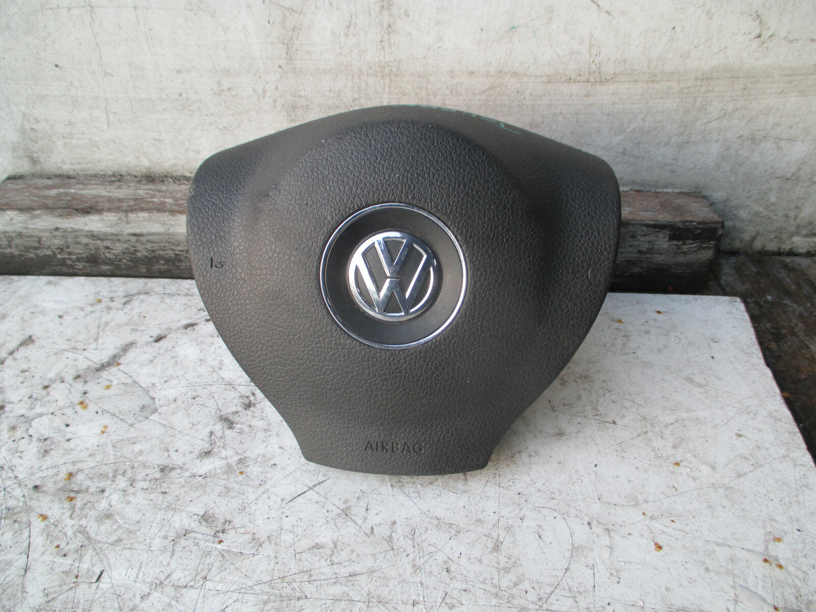 VW VOLKSWAGEN TOURAN MK6 GOLF 2012 DRIVER`S STEERING WHEEL 1T0880201R