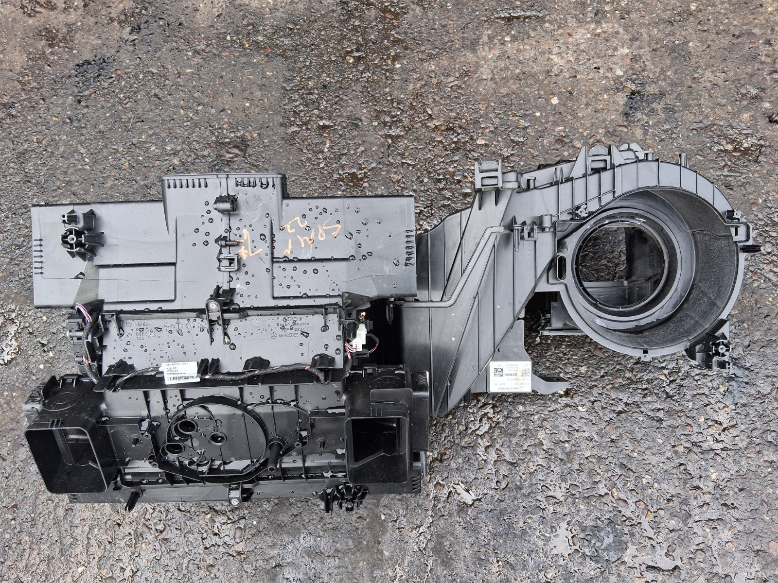 2022 MERCEDES SPRINTER W907 HEATER MATRIX BOX BLOWER MOTOR  FAN A9108306700