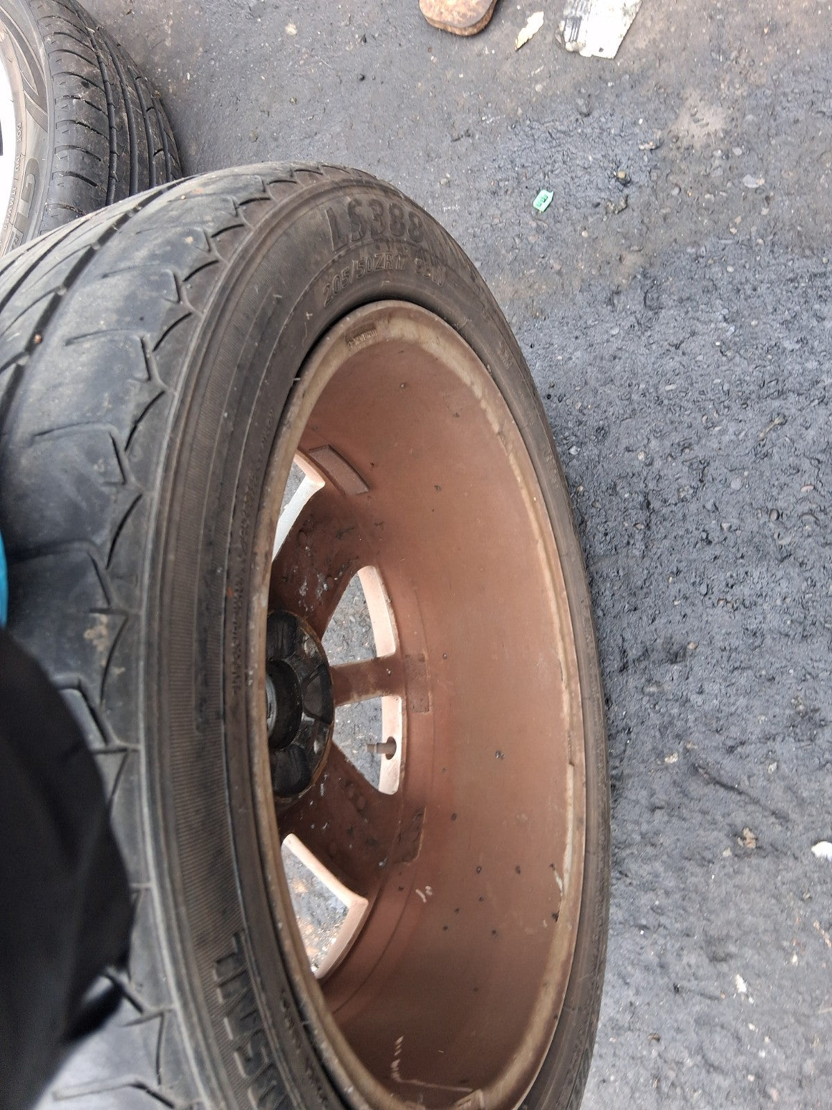 2005 RENAULT MEGANE MK2 17 INCH ALLOY WHEEL WITH TYRE 205/50R17