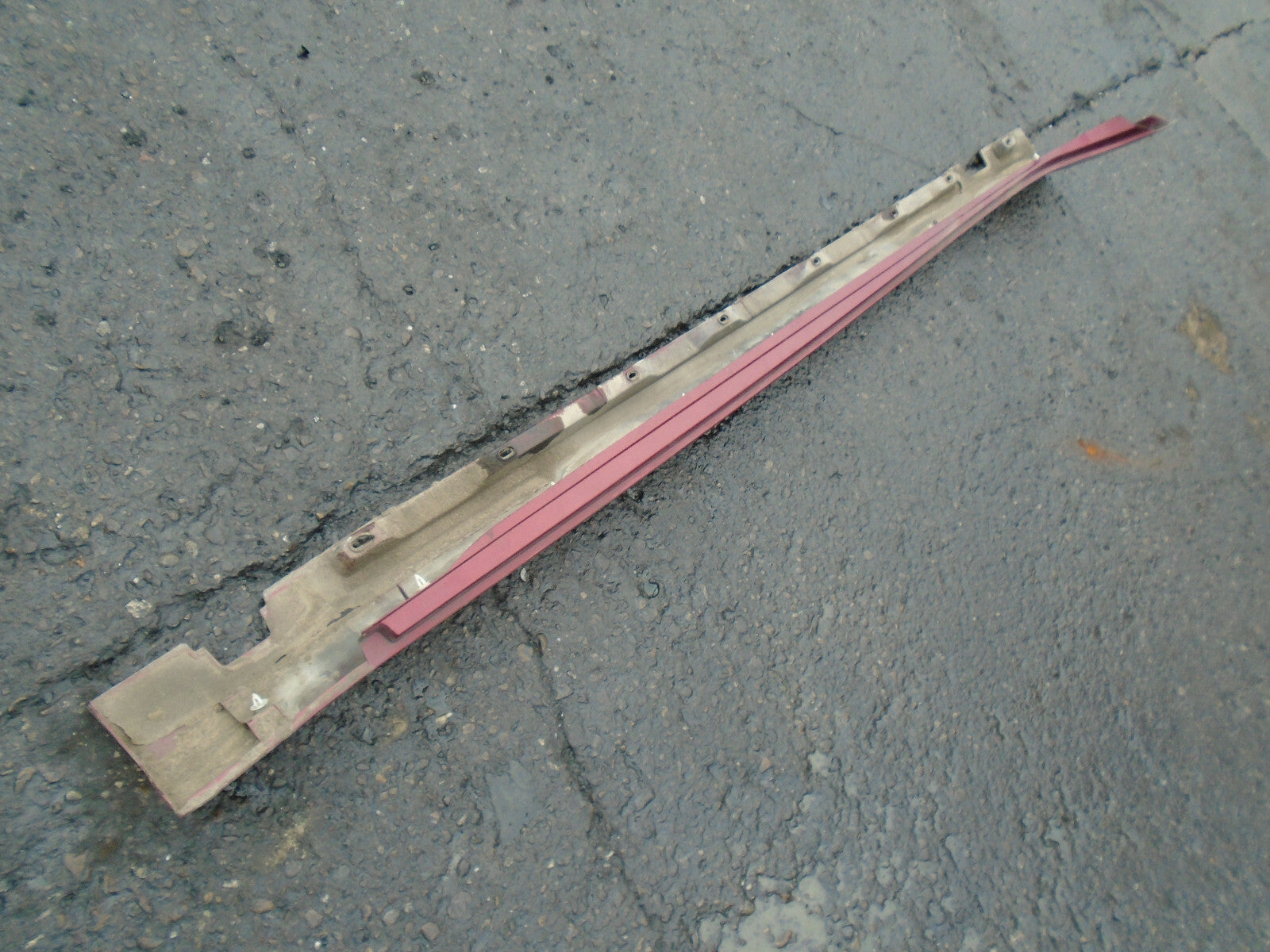 JAGUAR XF FACELIFT 2013 NS PASSENGER SIDE SKIRT VALANCE IN RED CAJ