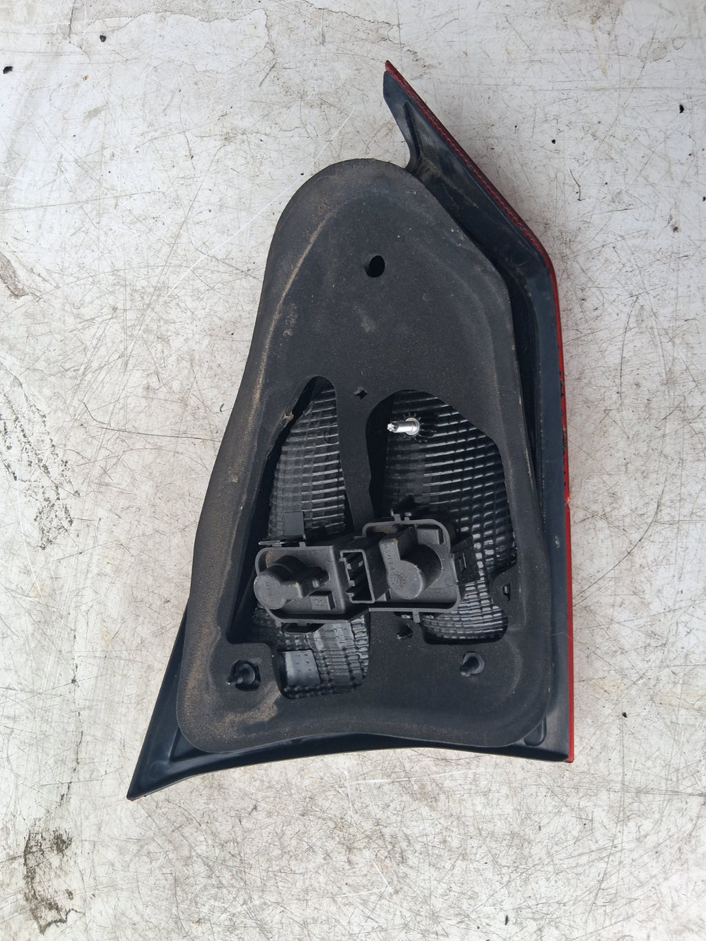 2016 FORD C MAX MK2 OSR DRIVER SIDE REAR INNER TAIL LIGHT LAMP