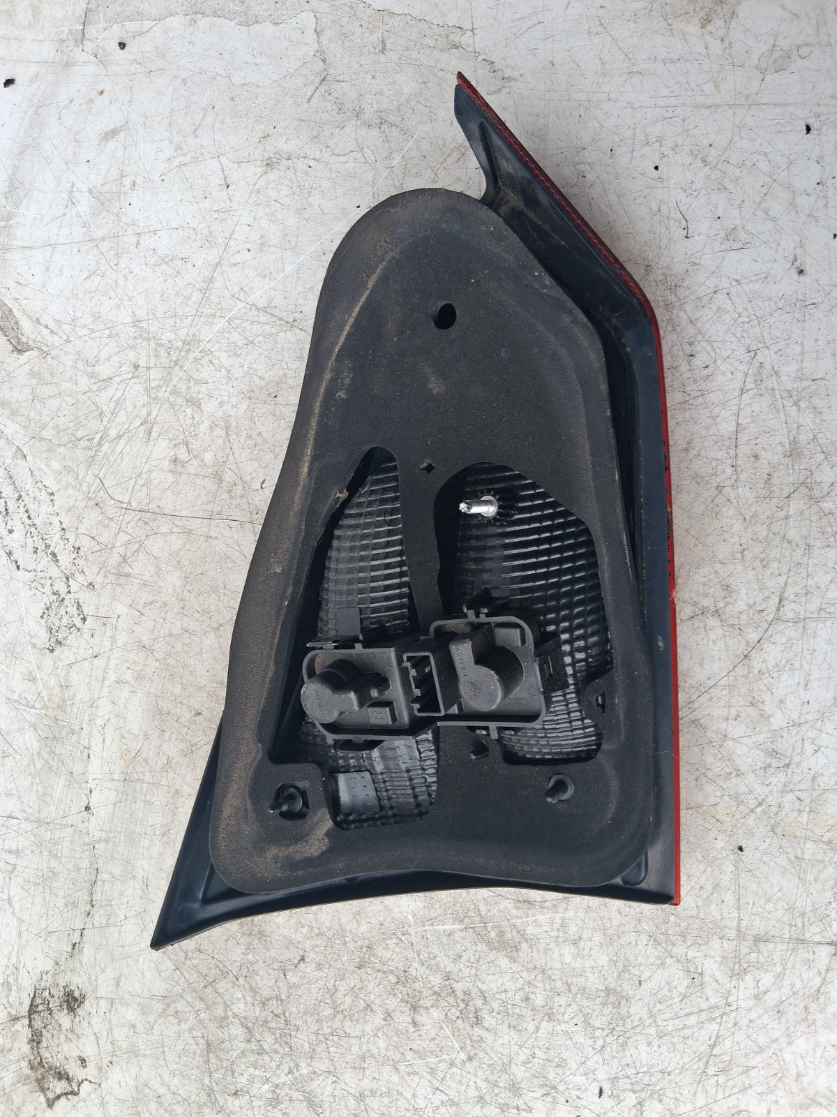 2016 FORD C MAX MK2 OSR DRIVER SIDE REAR INNER TAIL LIGHT LAMP