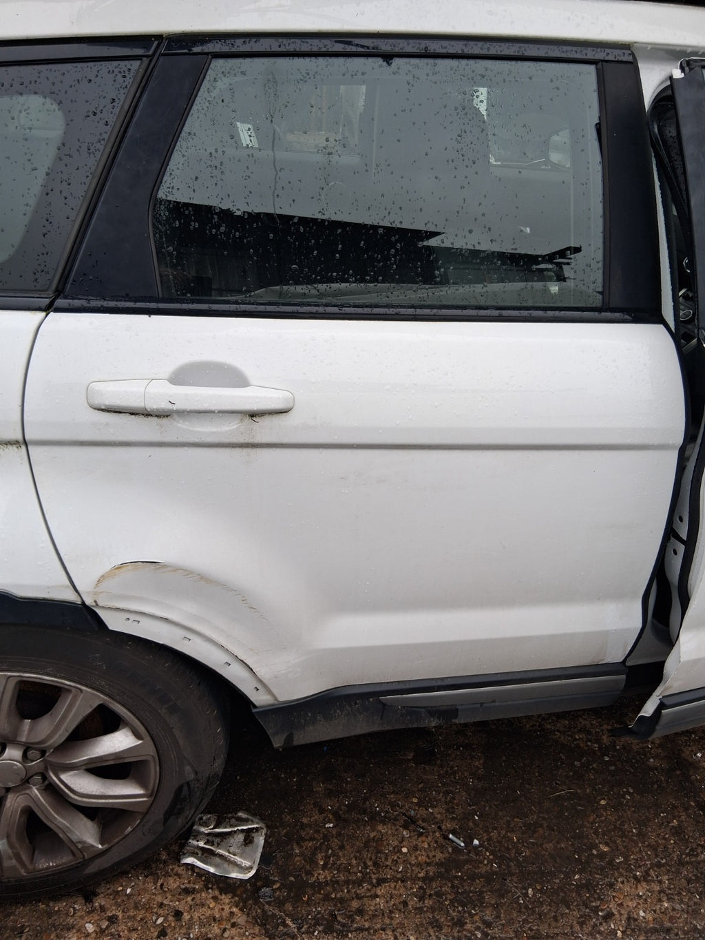 2015 RANGE ROVER EVOQUE L538 OSR DRIVER SIDE REAR RIGHT BARE DOOR WHITE