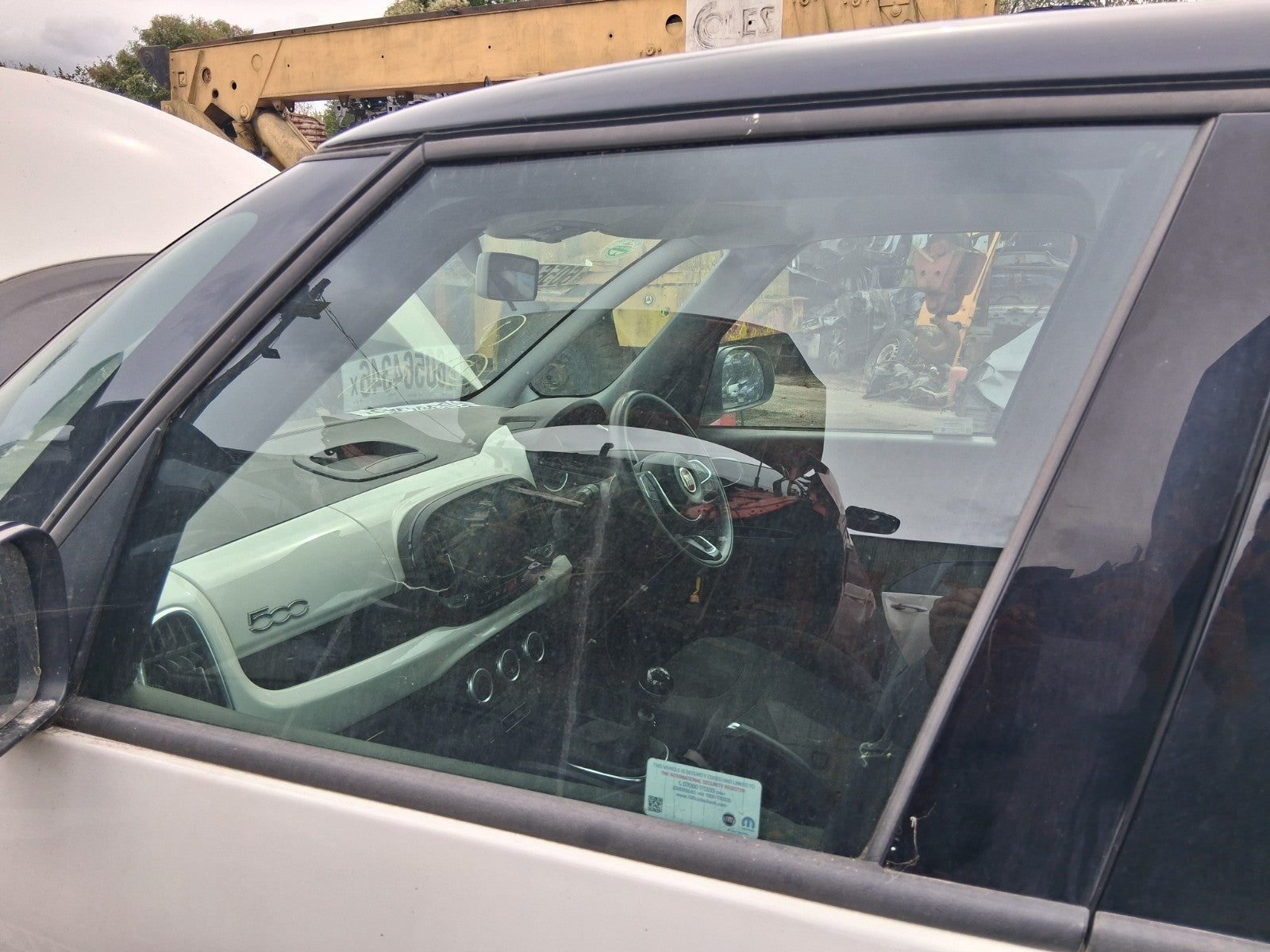 2019 FIAT 500L URBAN NSF PASSENGER SIDE FRONT WINDOW GLASS