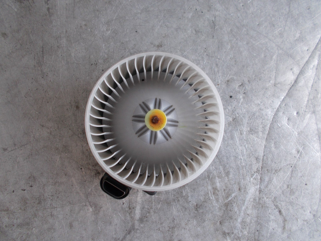TOYOTA URBAN CRUISER 2016 HEATER BLOWER MOTOR