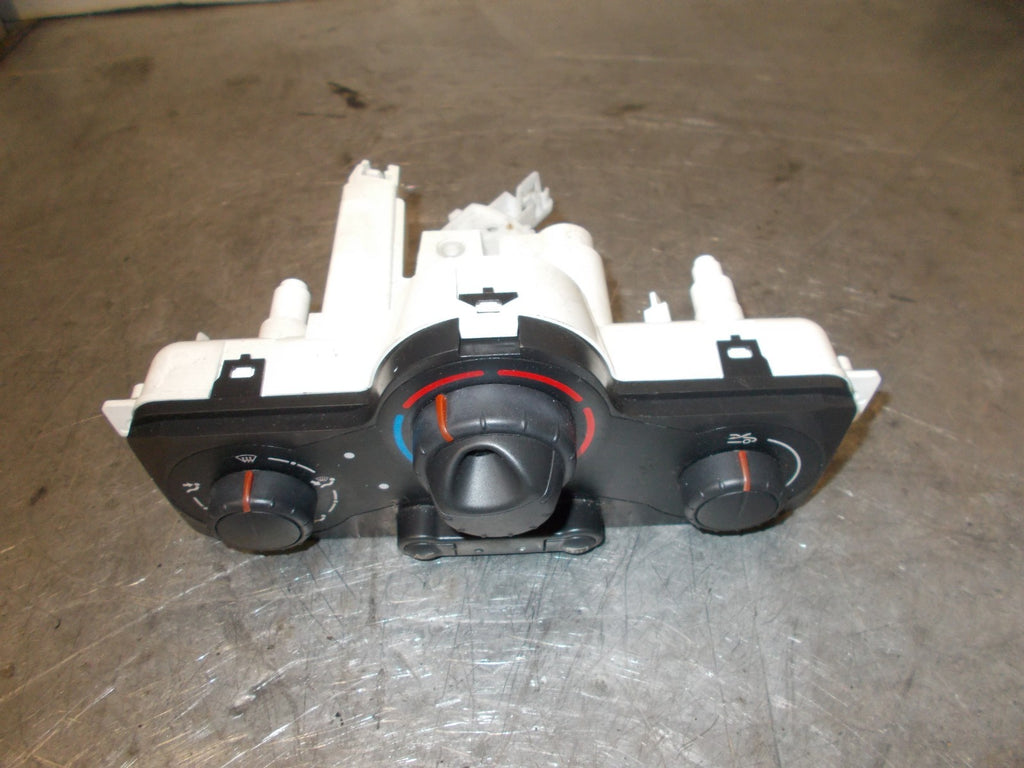 RENAULT CLIO 2007 CLIMATE CONTROL UNIT MODULE 69597003