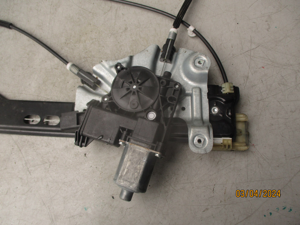 2016 VAUXHALL ZAFIRA C NSF PASSENGER FRONT LEFT WINDOW REGULATOR MOTOR 20951581