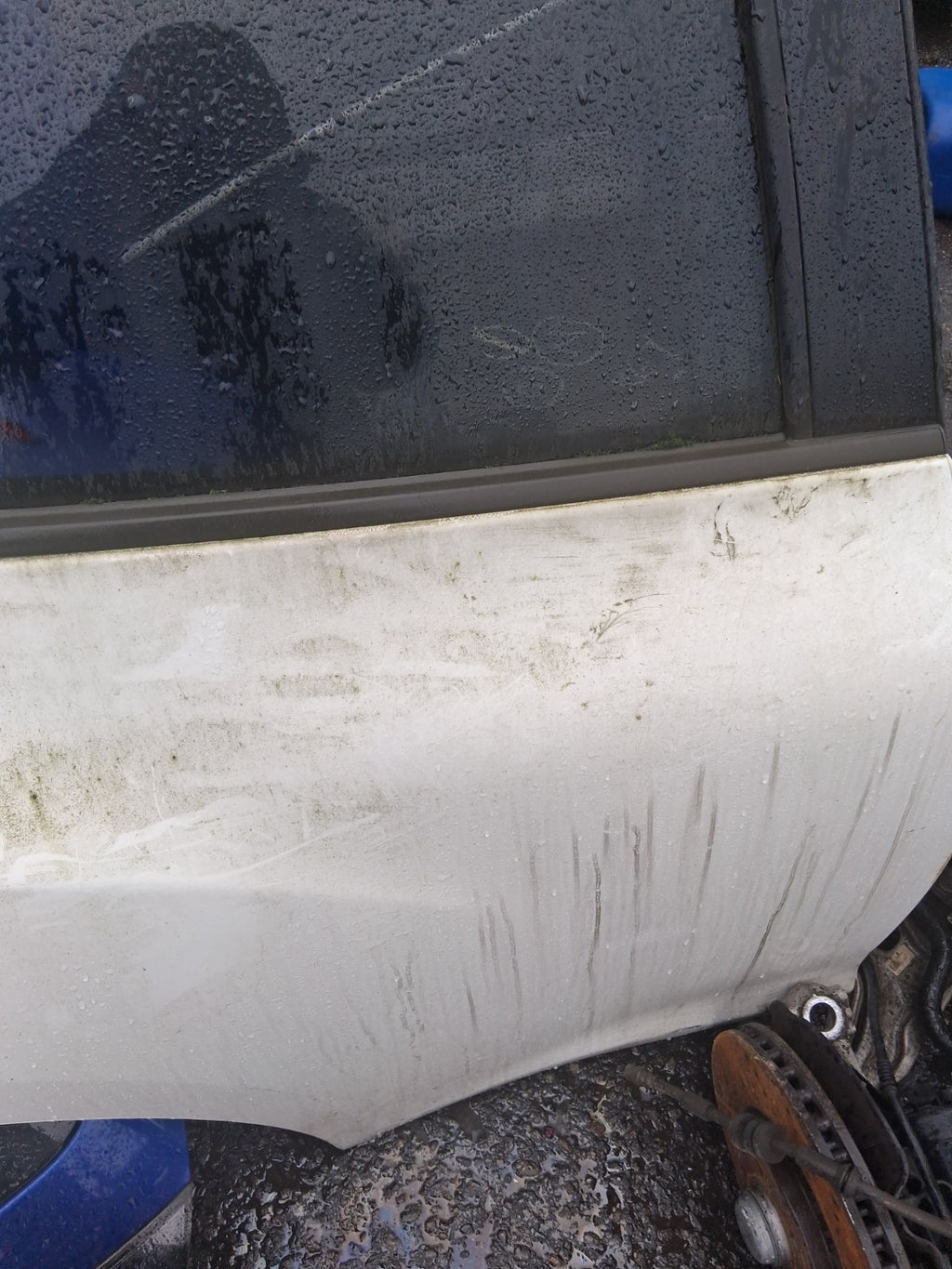 2016 NISSAN JUKE MK1 OSR DRIVER SIDE REAR RIGHT COMPLETE DOOR WHITE
