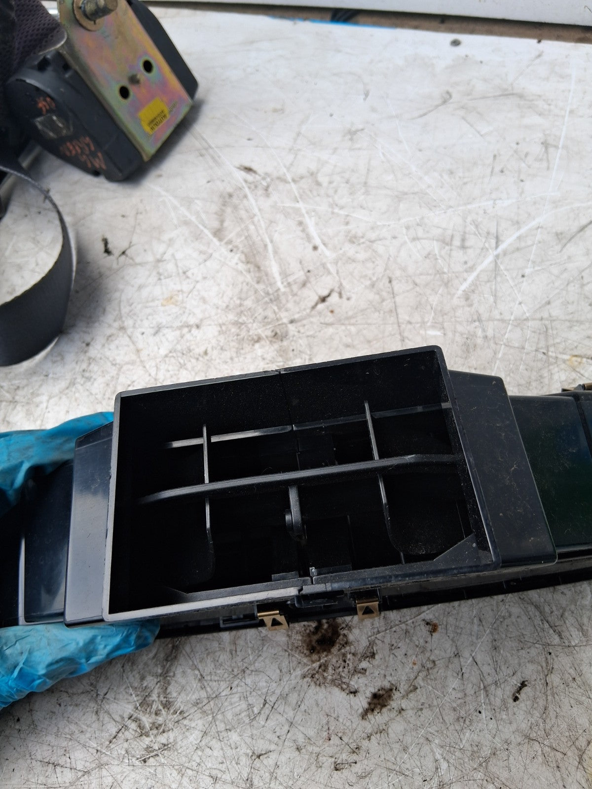 2019 SKODA FABIA FRONT DASHBOARD CENTRE AIR VENTS 6V0820951CRYP
