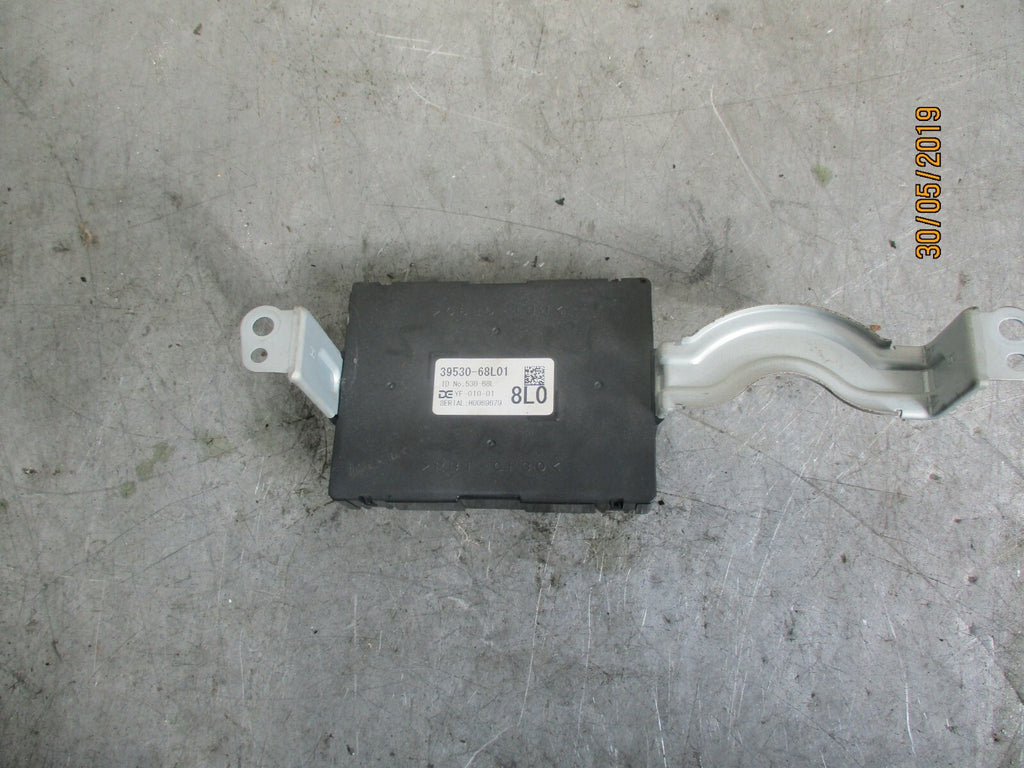 SUZUKI SWIFT MK3 CLIMATE CONTROL MODULE ECU 3953068L01
