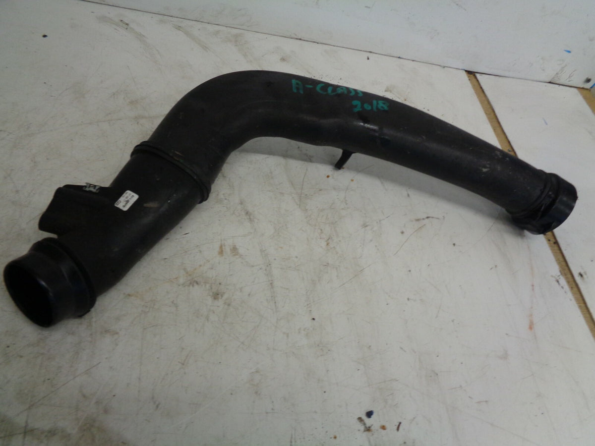 MERCEDES A CLASS A180 2017 W176 DIESEL AIR INTAKE PIPE HOSE A6510901737