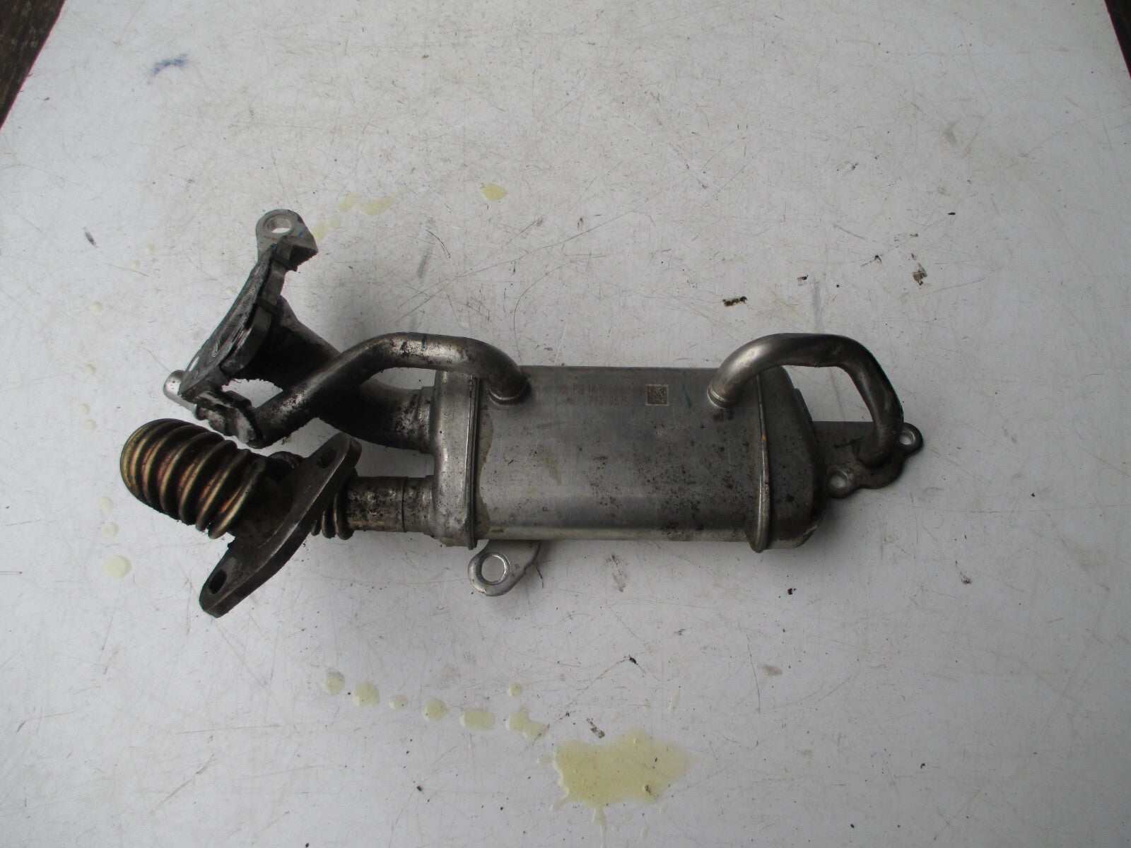 RENAULT CLIO MK4 2015 1.5 DIESEL ENGINE EGR VALVE COOLER 147357324R 71370575C