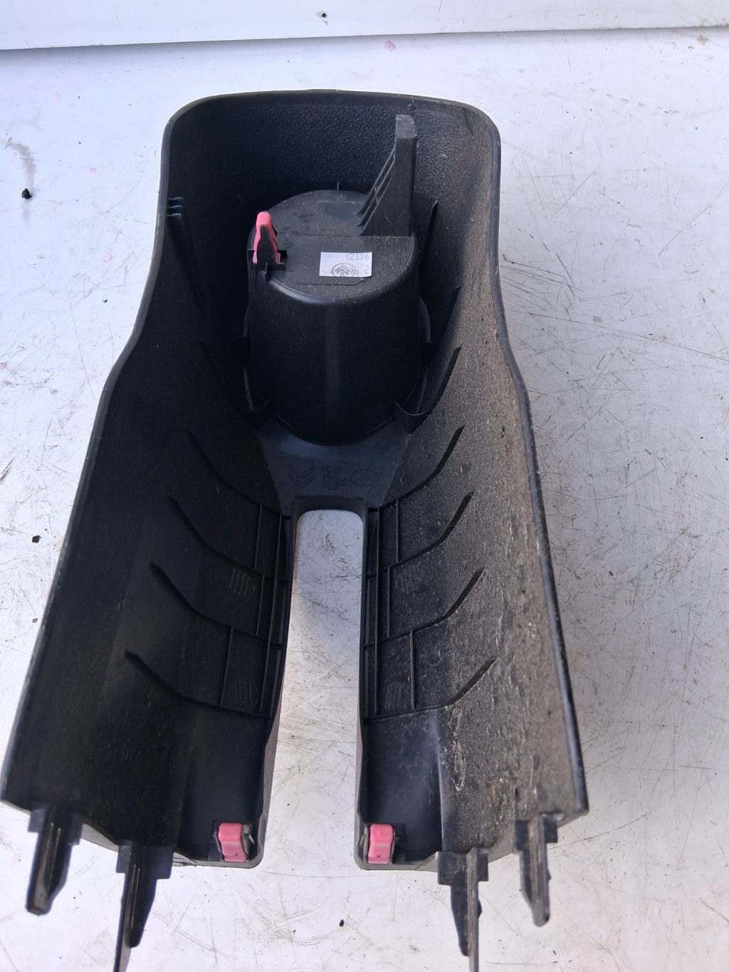 2019 TOYOTA AYGO MK2 CENTRE CONSOLE TRIM WITH CUPHOLDER