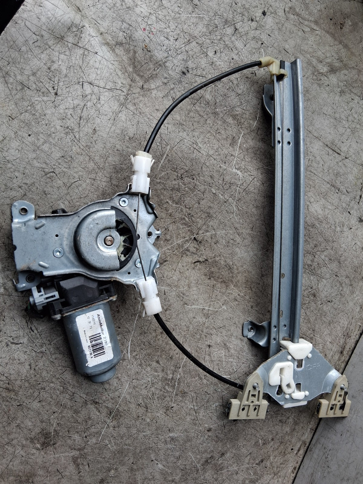 NISSAN QASHQAI J10 2012 OSR DRIVER SIDE REAR RIGHT WINDOW MOTOR REGULATOR 120870