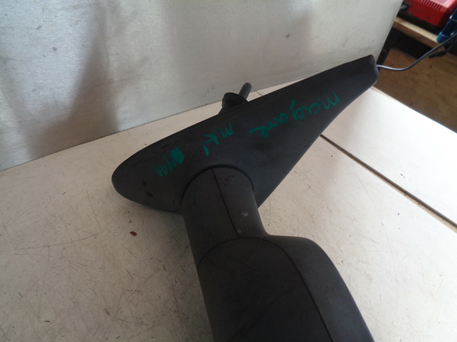 RENAULT MEGANE MK1 1999 NS PASSENGER SIDE MANUAL WING MIRROR