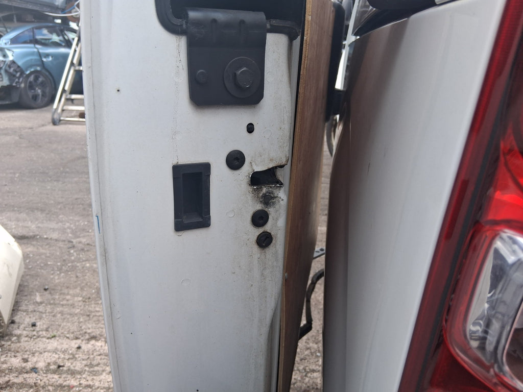 2019 CITROEN DISPATCH VIVARO MK3 NS PASSENGER SIDE SLIDING DOOR LOCK MECHANISM