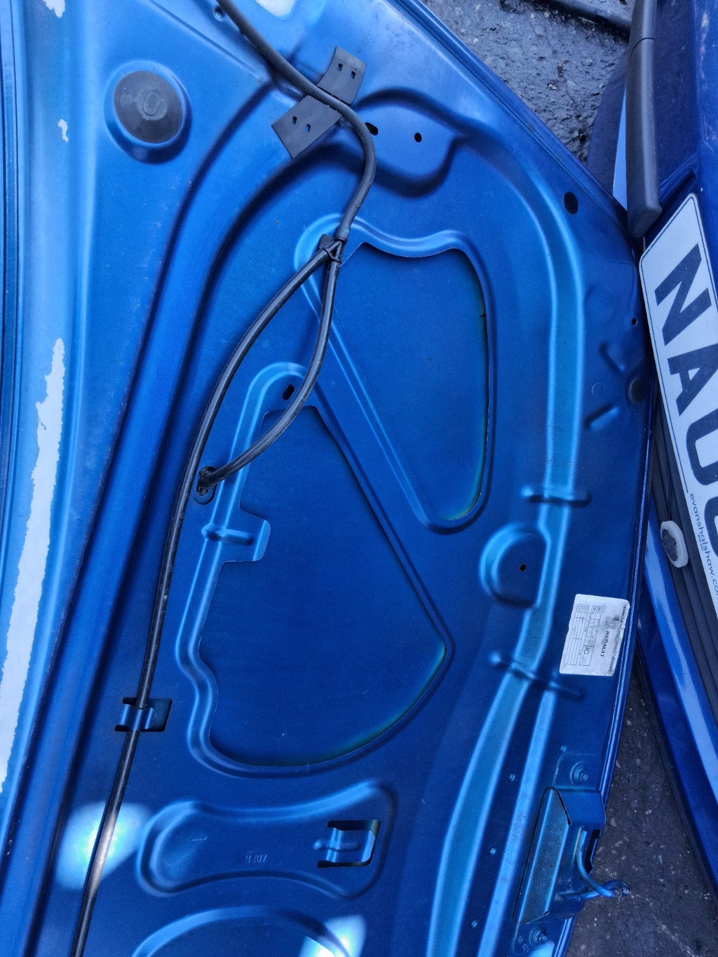 2008 RENAULT CLIO MK3 FRONT BONNET HOOD PANEL BLUE