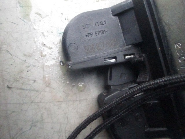 2019 VW GOLF FRONT DOOR LOCK MECHANISM A102523