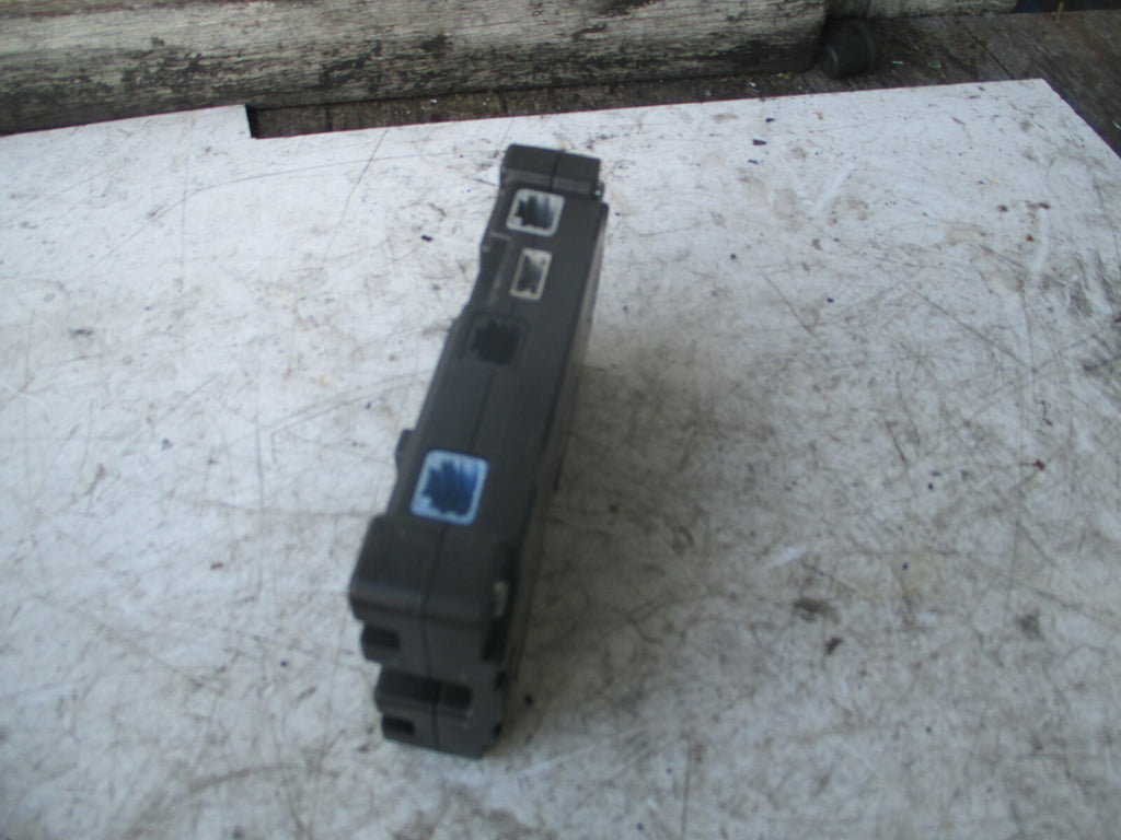 RENAULT MEGANE MK3 2015 NAVIGATION CONTROL MODULE UNIT 280240001R