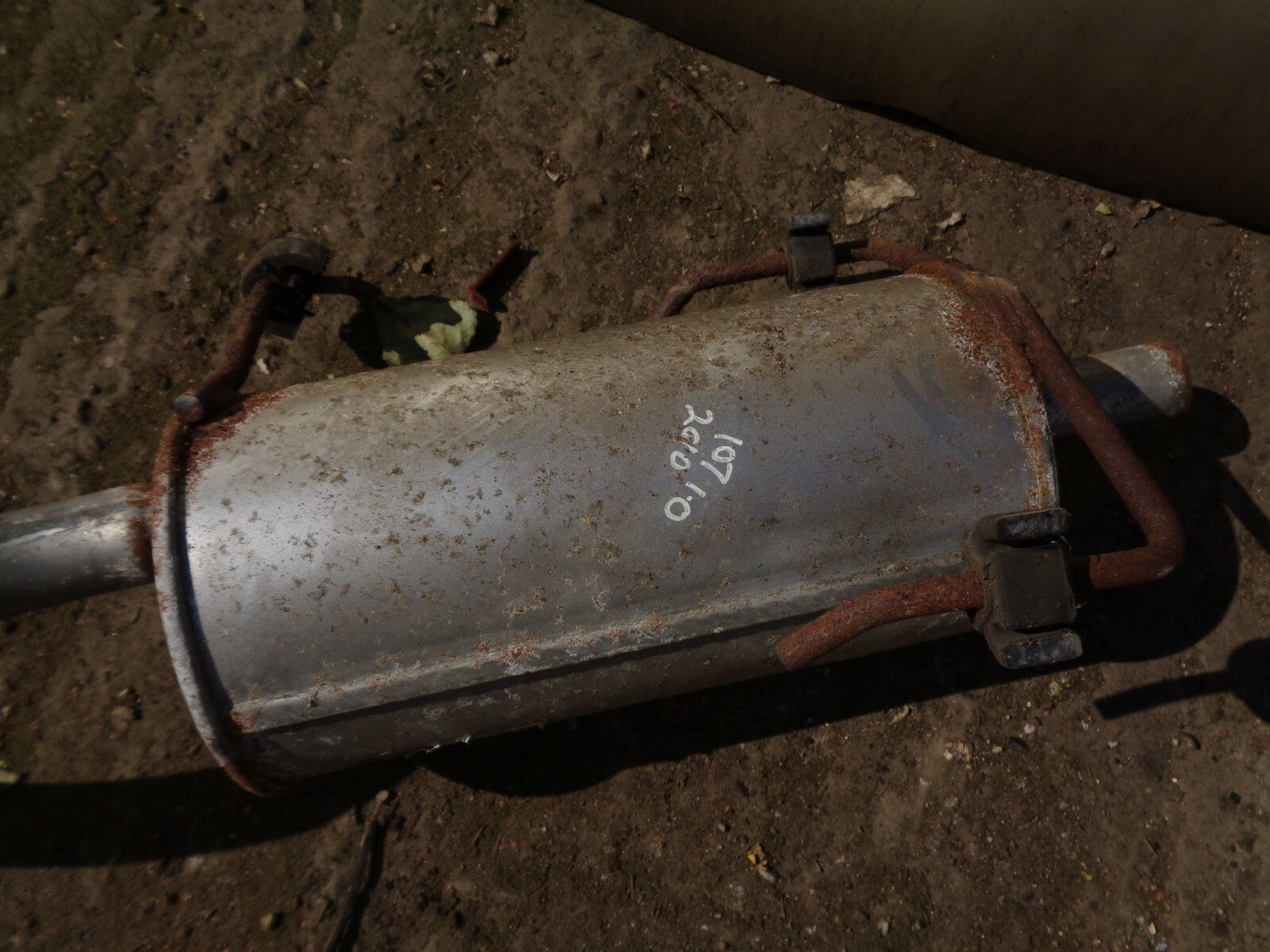 PEUGEOT 107 1.0 PETROL 2010 REAR BACK BOX EXHAUST MUFFLER SILENCER PIPE