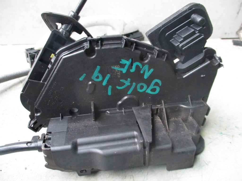 2019 VW GOLF MK7 NSF PASSENGER SIDE FRONT DOOR LOCK MECH & HANDLE  5N0837017E