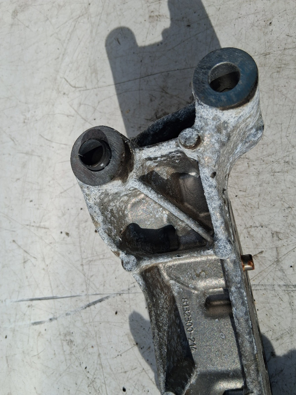 2021 CITROEN C4 MK3 1.2 PETROL ENGINE MOUNT BRACKET 9813582980