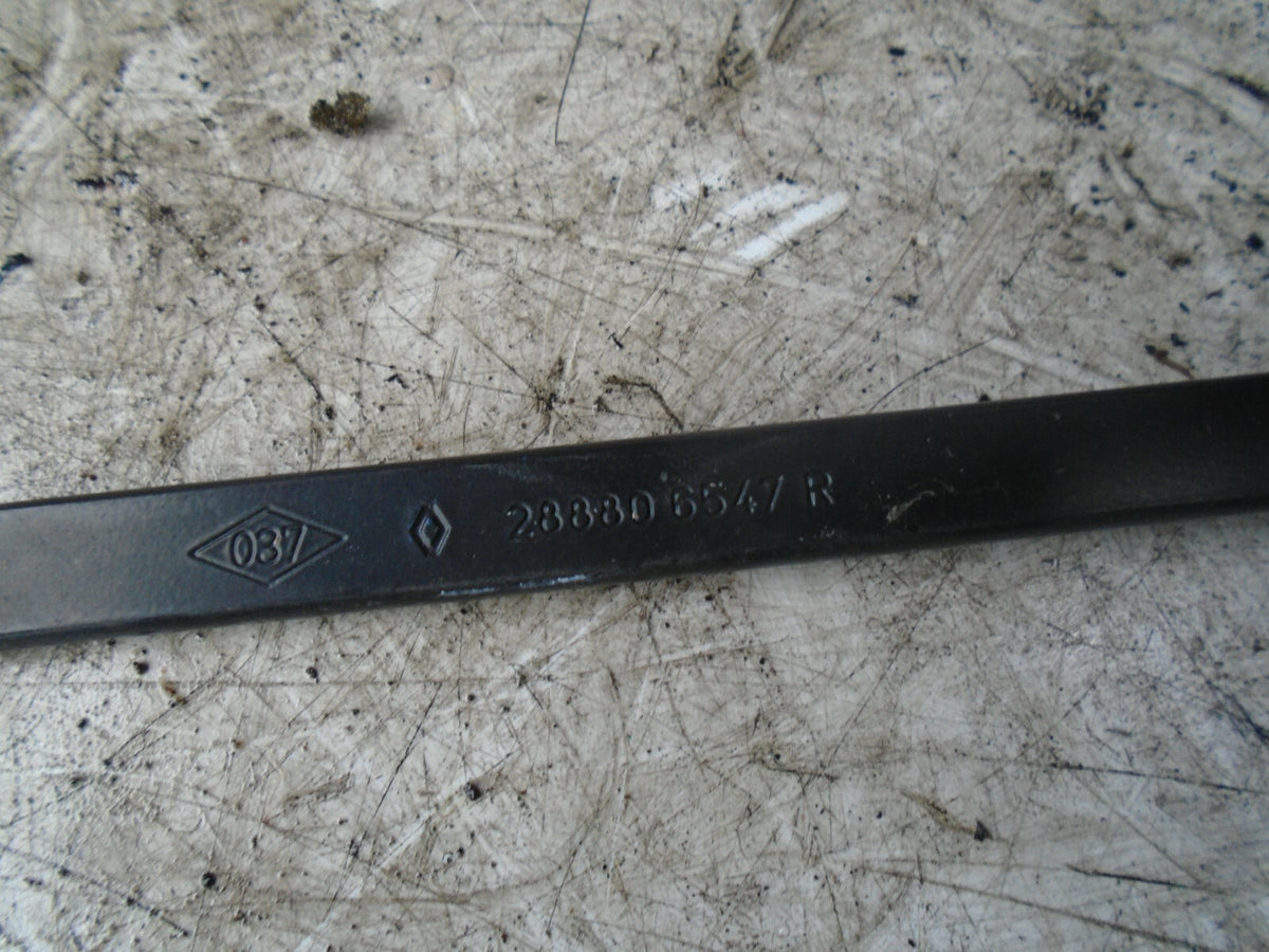 RENAULT TWINGO FRONT WINDSCREEN WIPER ARM 288806547
