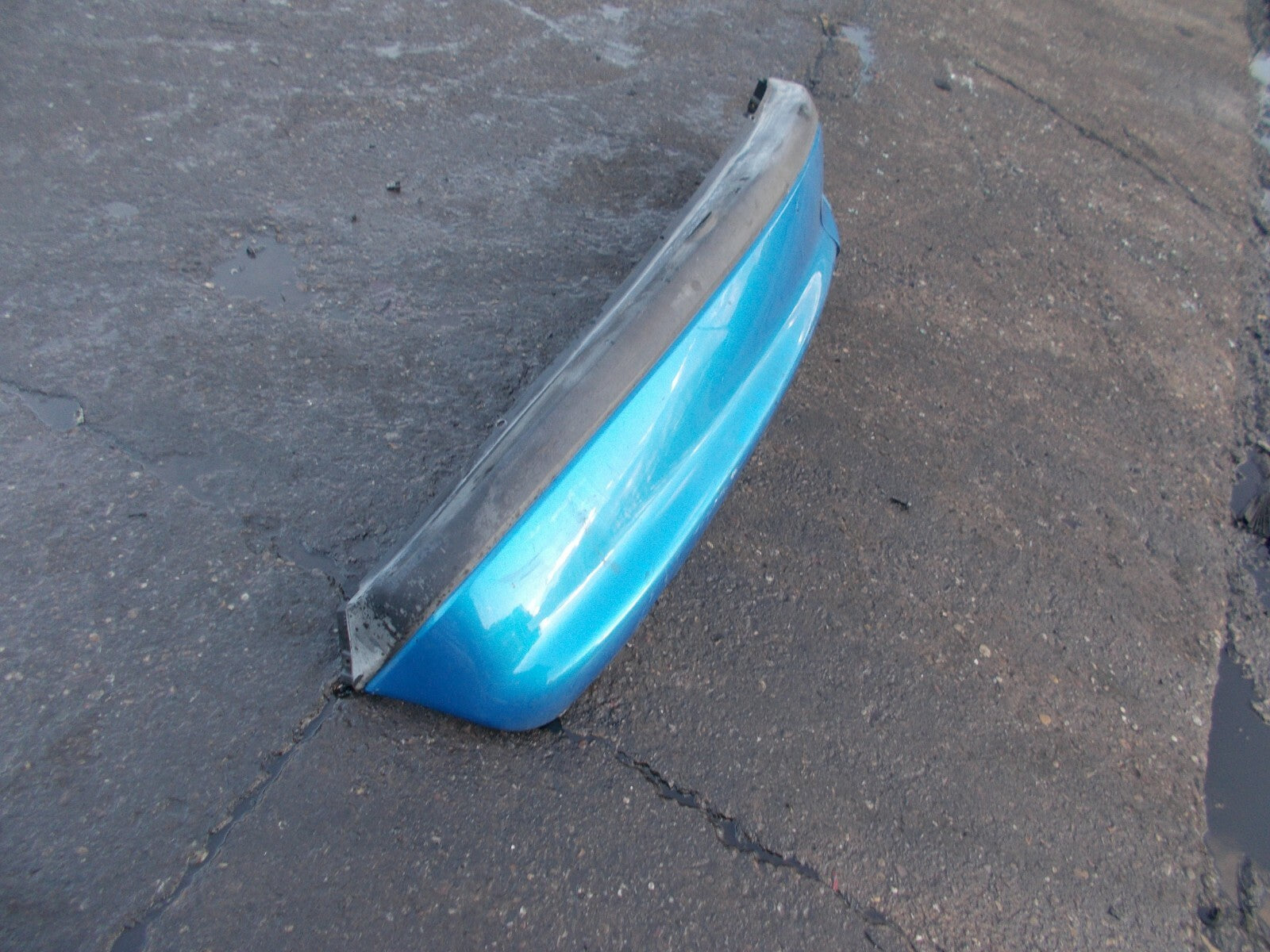 VAUXHALL CORSA B (MK1) 1993-2000 HATCHBACK REAR BUMPER BLUE